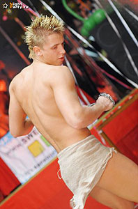 ??? &laquo;DnK&raquo;