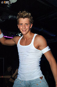 ??? &laquo;DnK&raquo;